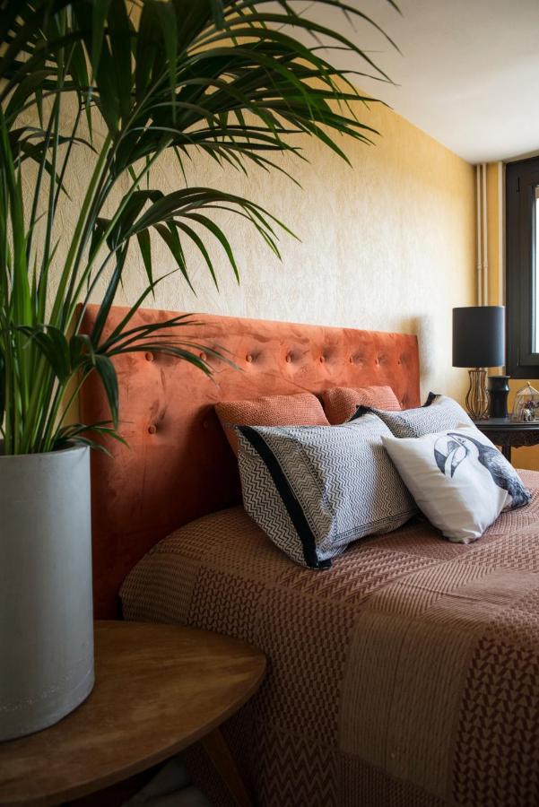 Chambre Avec Vue Domessin Exterior photo